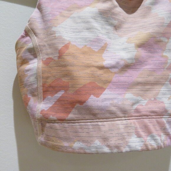 OUTDOOR VOICES Tech Sweat Racerback Sports Bra in Coral Stroke Camo Athleisure - Picture 4 of 13